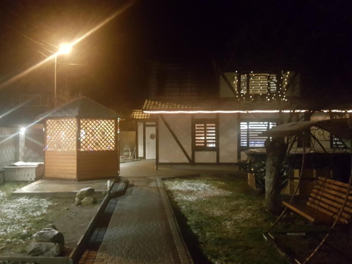 У Насті Villa Jaremtsje Buitenkant foto